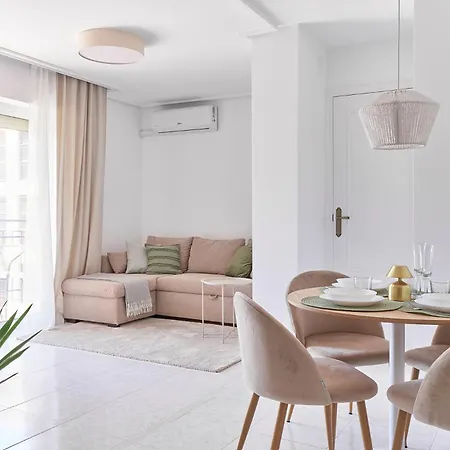 Greendoor Apartment